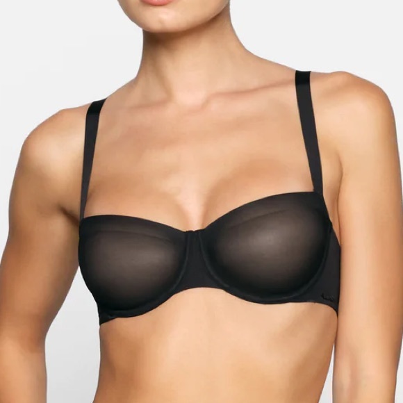 SKIMS Intimates & Sleepwear Nwt Skims Bra Poshmark